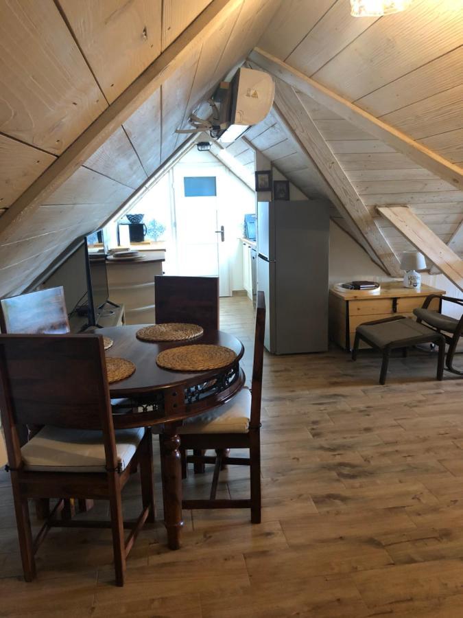 Babushka Noclegi Białowieża Exteriér fotografie